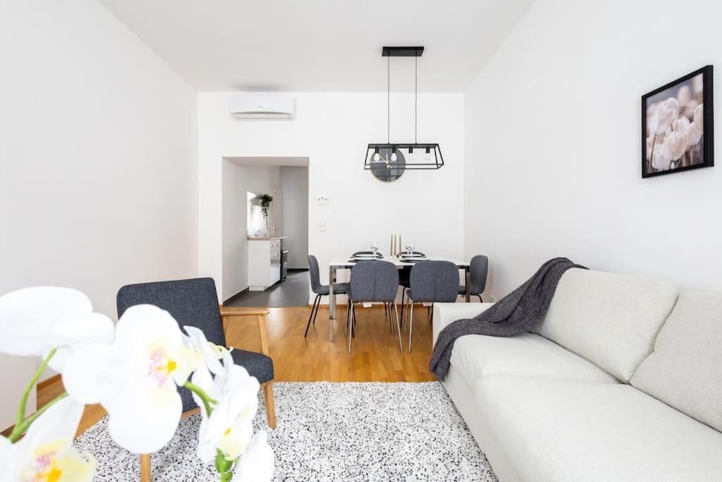 Appartamento Orestaliving - 2br On The Danube Canal